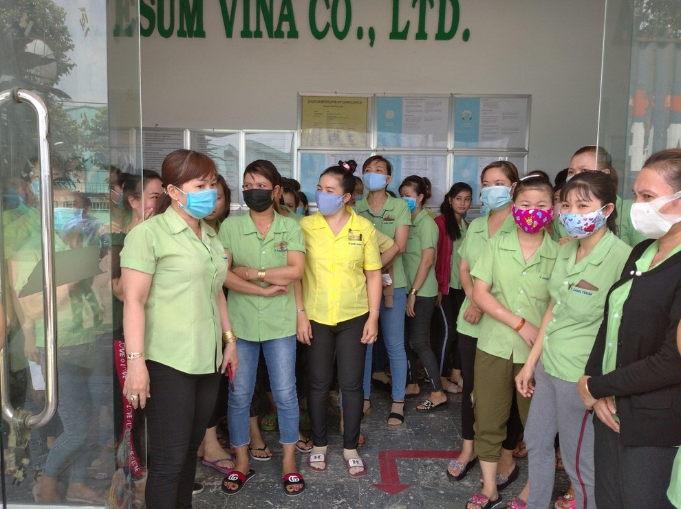 Lấy lý do dịch Covid-19, công ty ở TP.HCM cho gần 600 công nhân nghỉ việc theo Điều 38