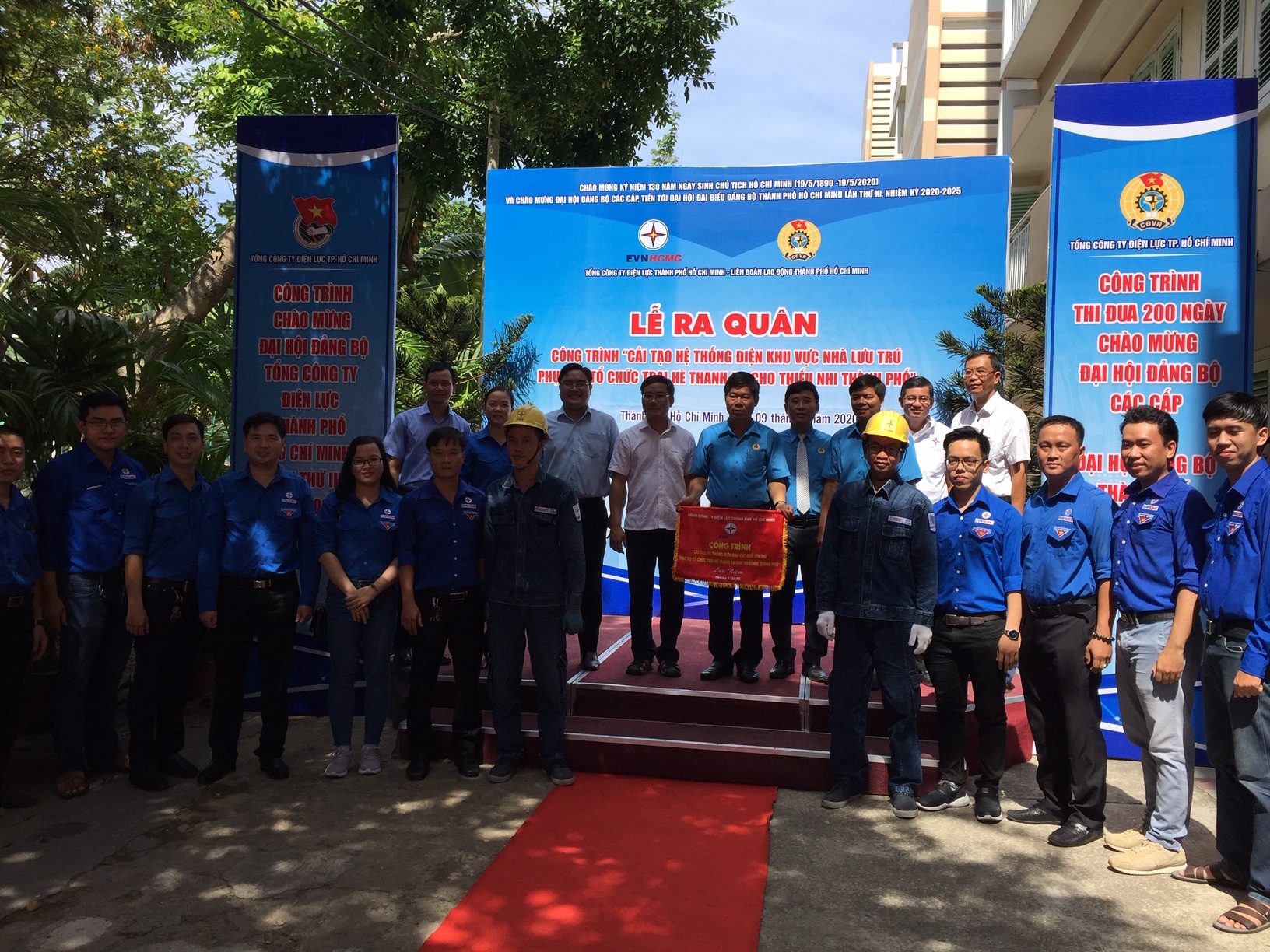 dam bao an toan dien cho con cong nhan lao dong vui trai he thanh da