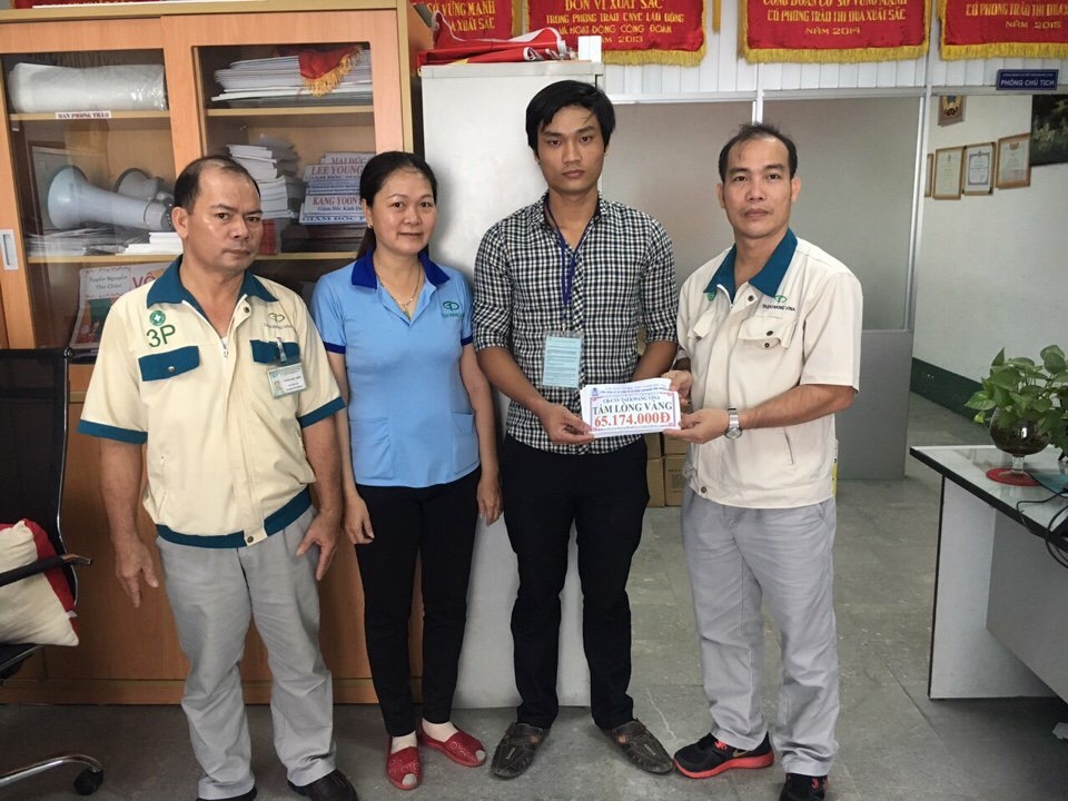 Công ty trả đủ lương cho người lao động phải cách ly tại nhà vì Covid-19 cong ty tra du luong cho nguoi lao dong phai cach ly tai nha vi covid 19