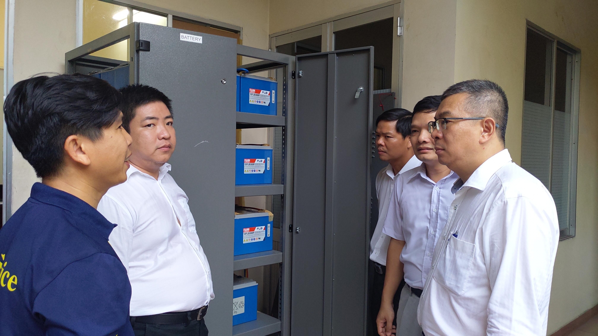 dong vien tham hoi cong nhan lam viec giua thoi tiet nang nong