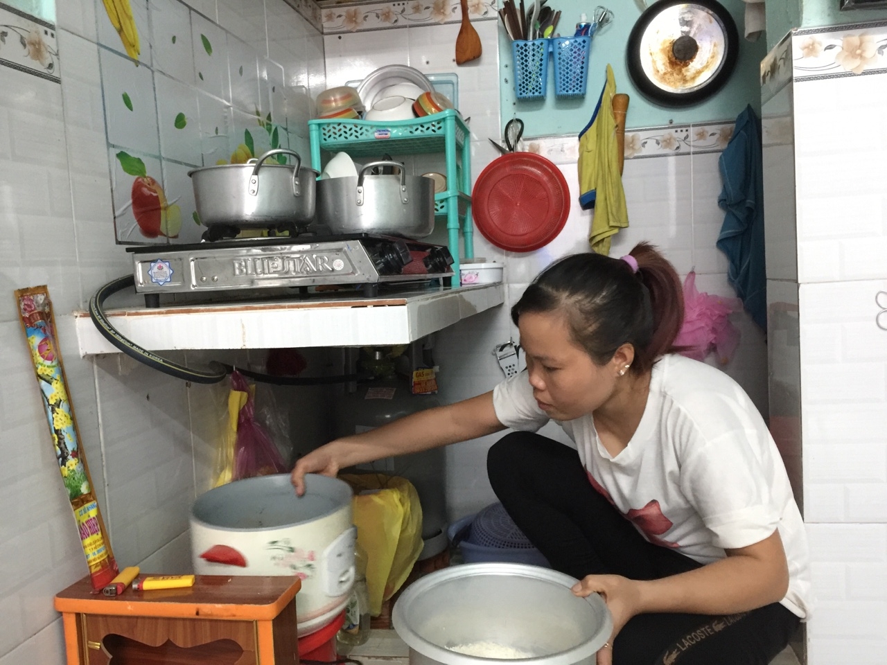 Công nhân PouYuen mất việc là mẹ đơn thân “sắp tới rất khó khăn nhưng cố gắng vì con” cong nhan pouyuen mat viec la me don than sap toi rat kho khan nhung co gang vi con