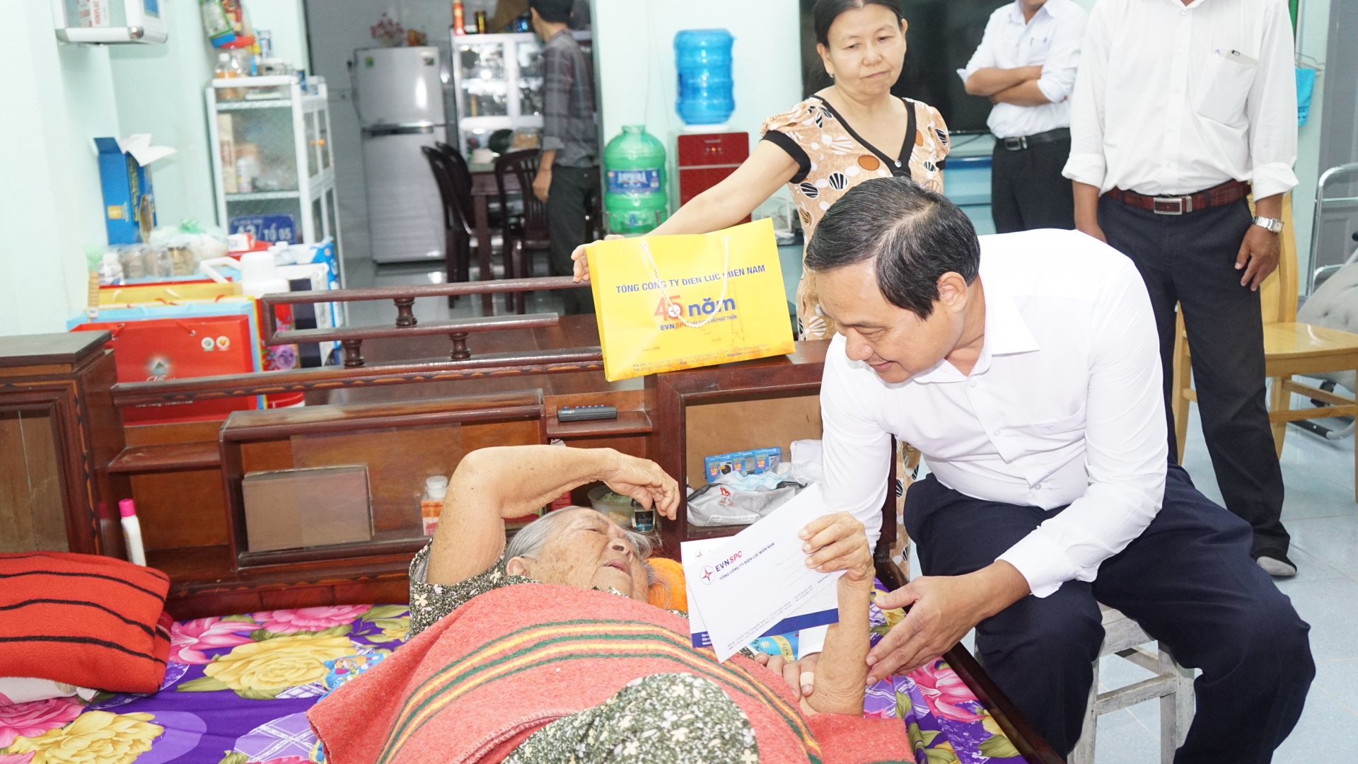 cac chu cac bac thuong binh da vi dat nuoc ma hy sinh mot phan than the thanh xuan