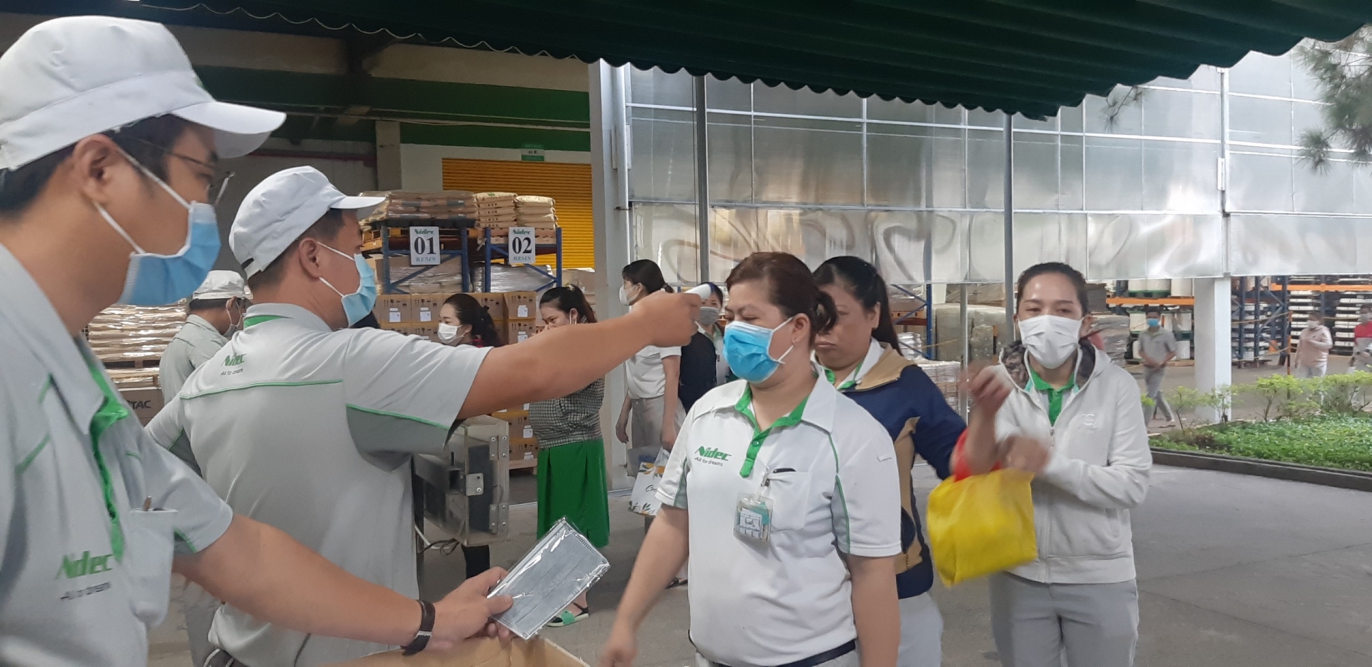 Công ty TNHH Nidec Việt Nam duy trì các biện pháp phòng dịch Covid-19 1803 nidecvn