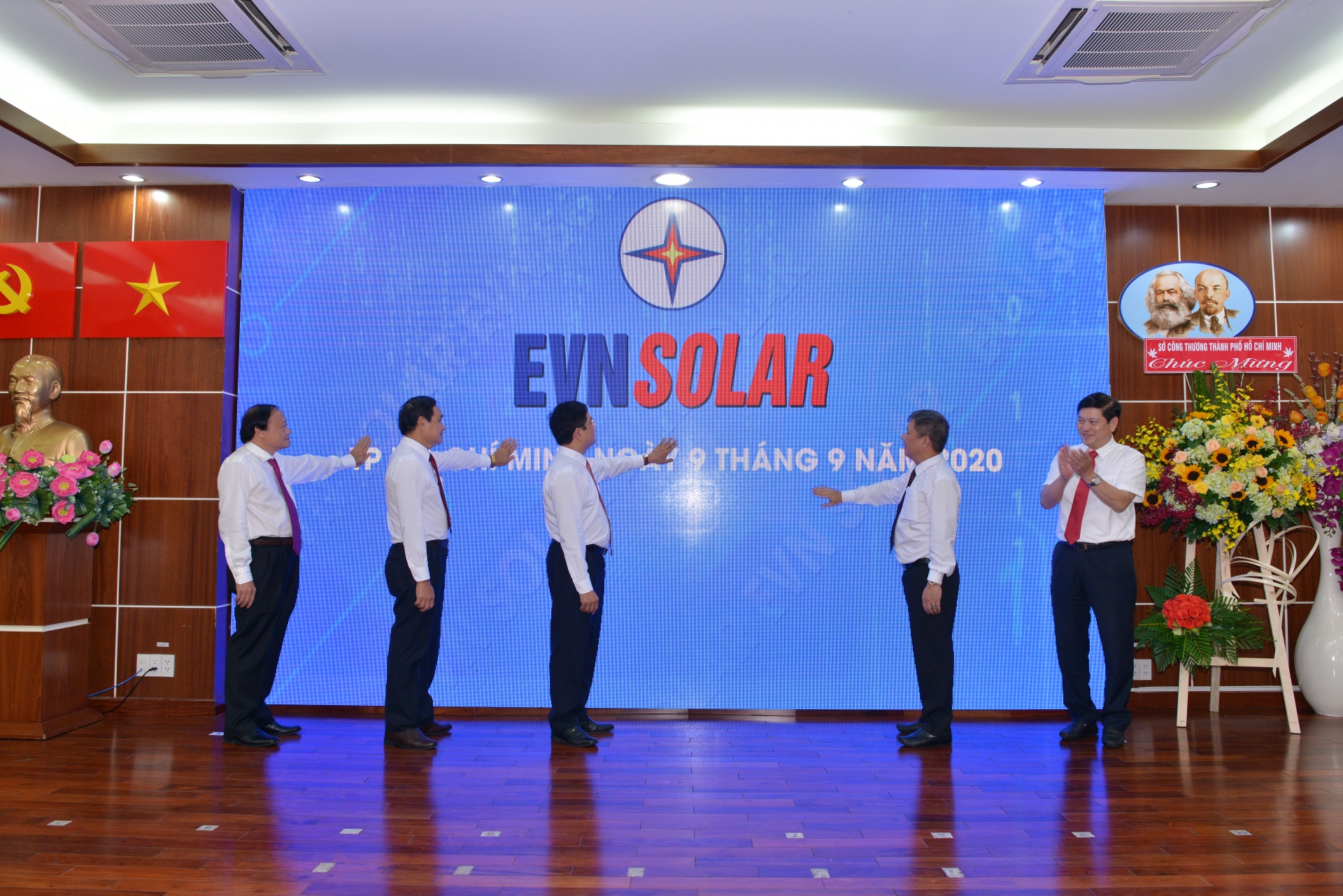 Điện mặt trời mái nhà đang phát triển mạnh mẽ tại phía Nam Điện mặt trời mái nhà đang phát triển mạnh mẽ tại phía Nam