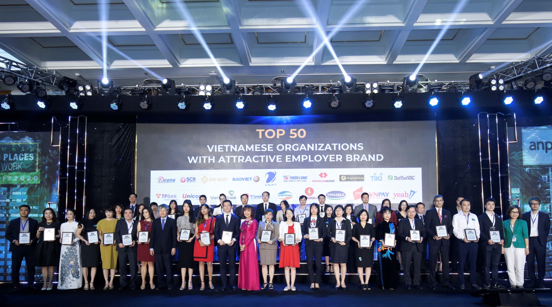 Vinamilk được bình chọn là “Nơi Làm Việc Tốt Nhất Việt Nam” 2020.