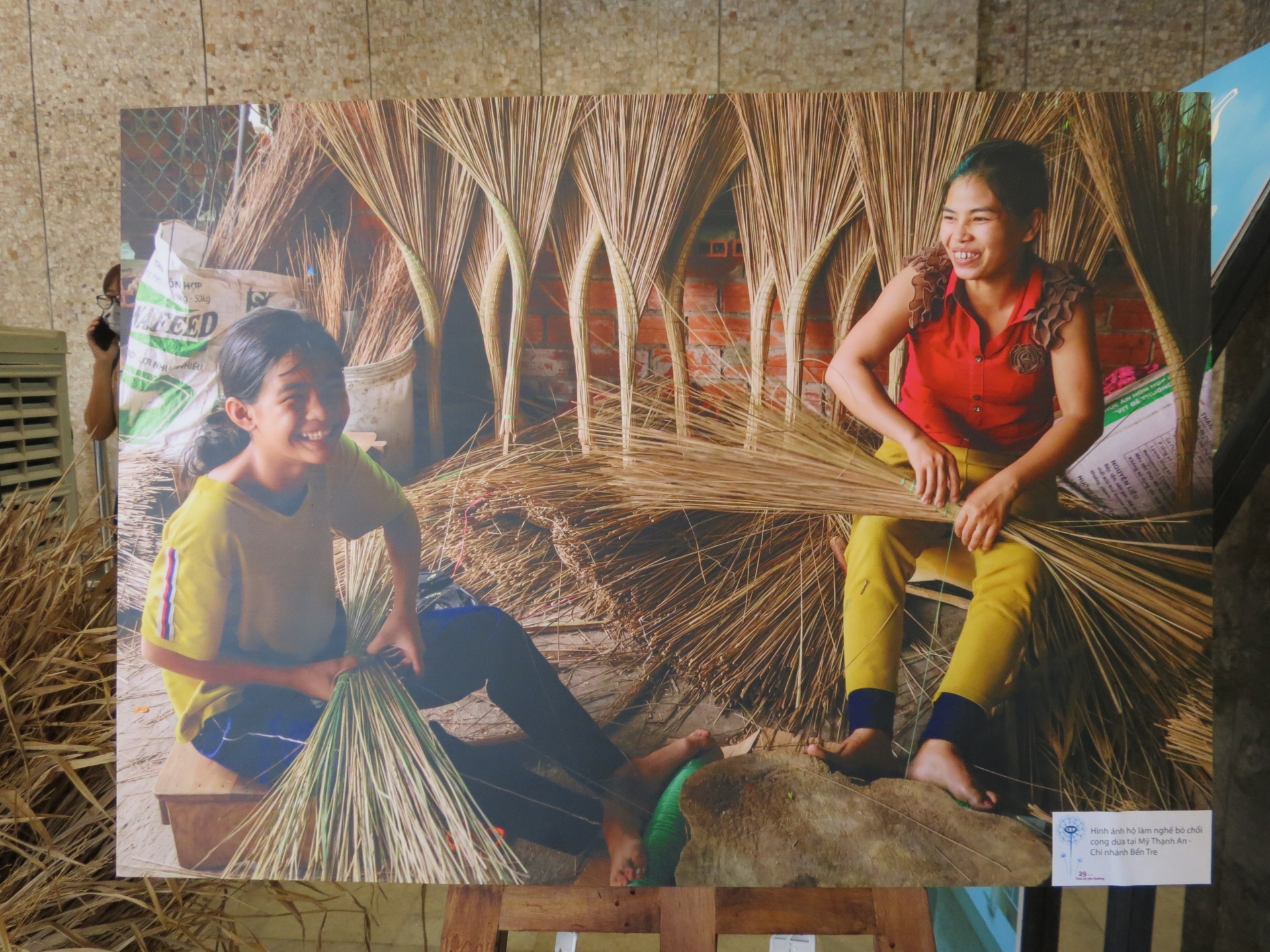 29 năm, CEP kiên trì phục vụ người lao động nghèo, người có thu nhập thấp