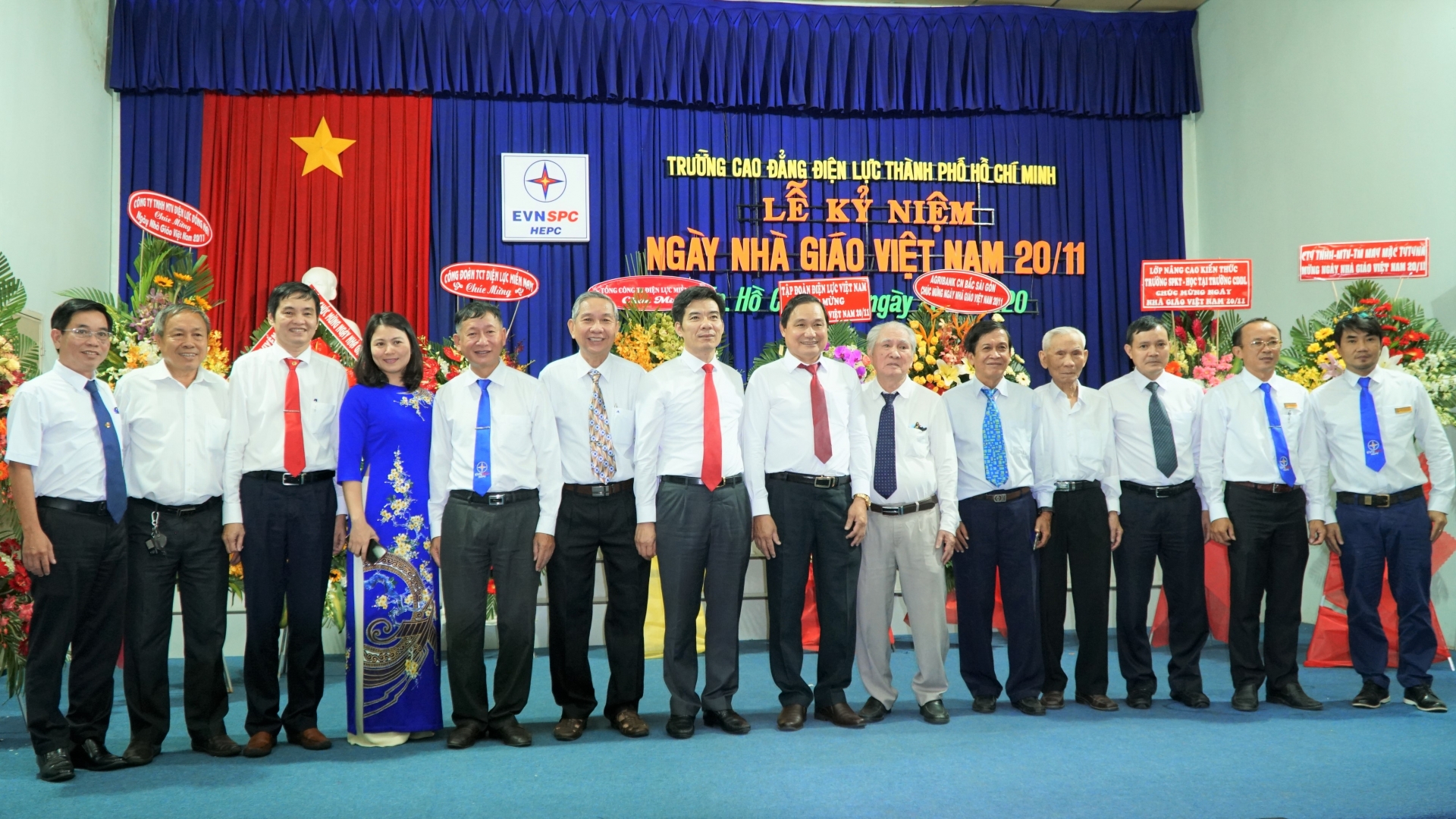 Nâng cao chất lượng đào tạo công nhân ngành Điện Nâng cao chất lượng đào tạo công nhân ngành Điện