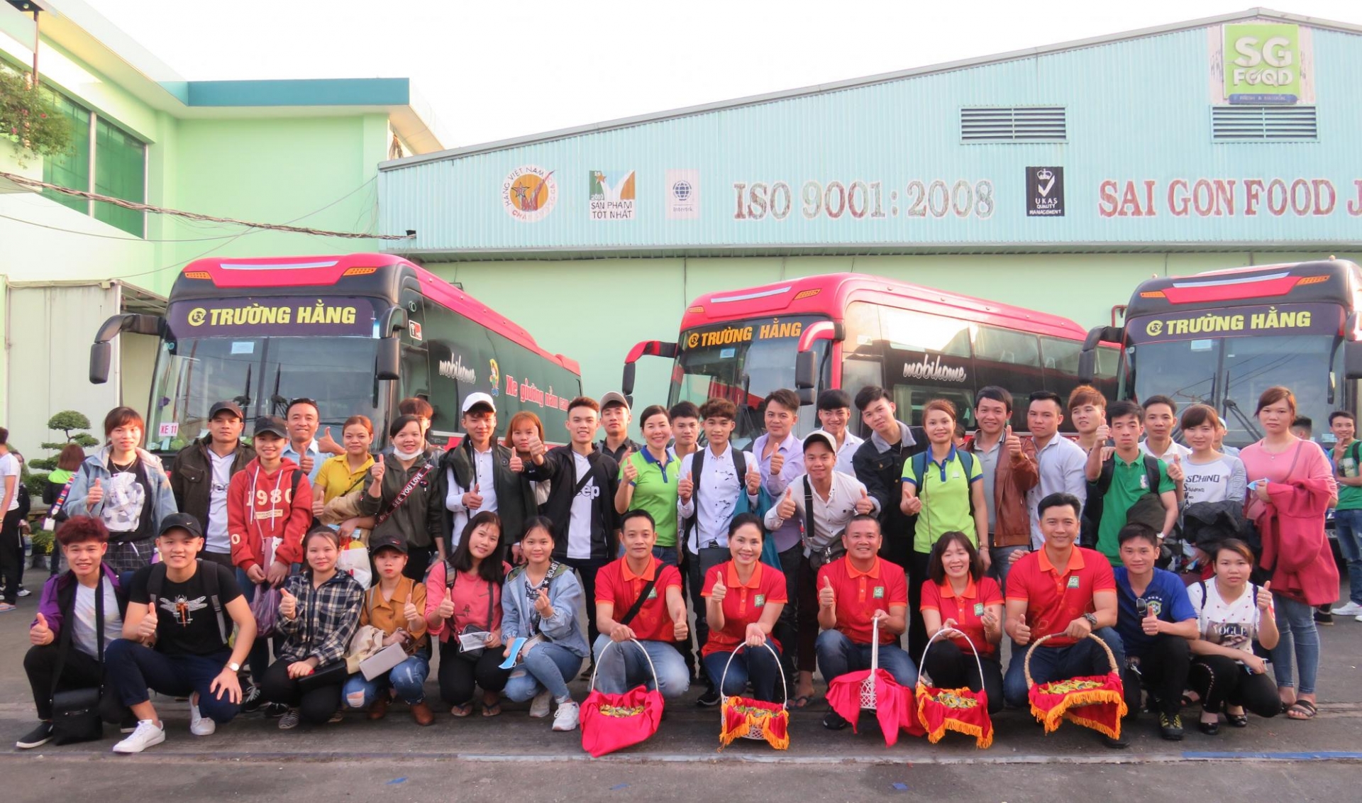 Thưởng Tết lúc khó khăn giống như “một miếng khi đói” vậy!