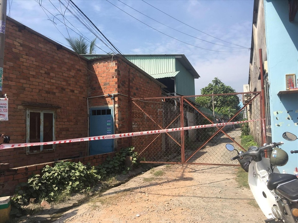 Nghỉ Tết Dương lịch mấy ngày, định về quê mà thấy Covid căng quá, lại thôi! Nghỉ Tết Dương lịch mấy ngày, định về quê mà thấy Covid căng quá, lại thôi!