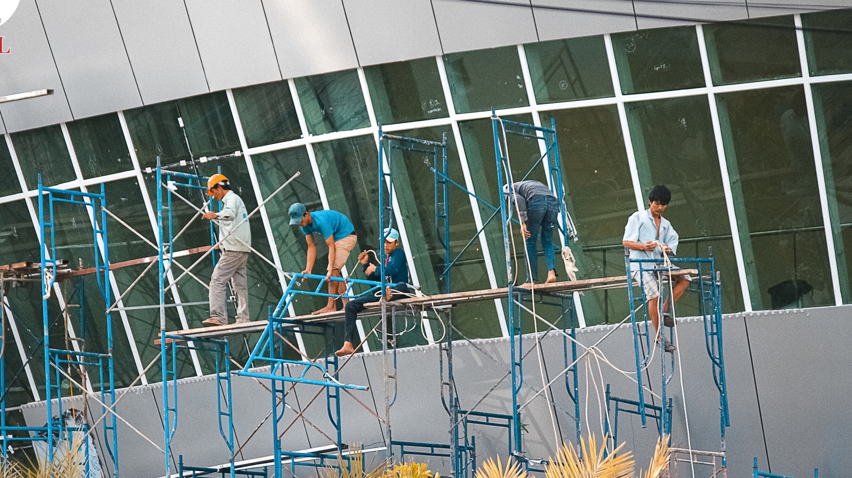 F0 không đi làm có bị coi là trốn việc?