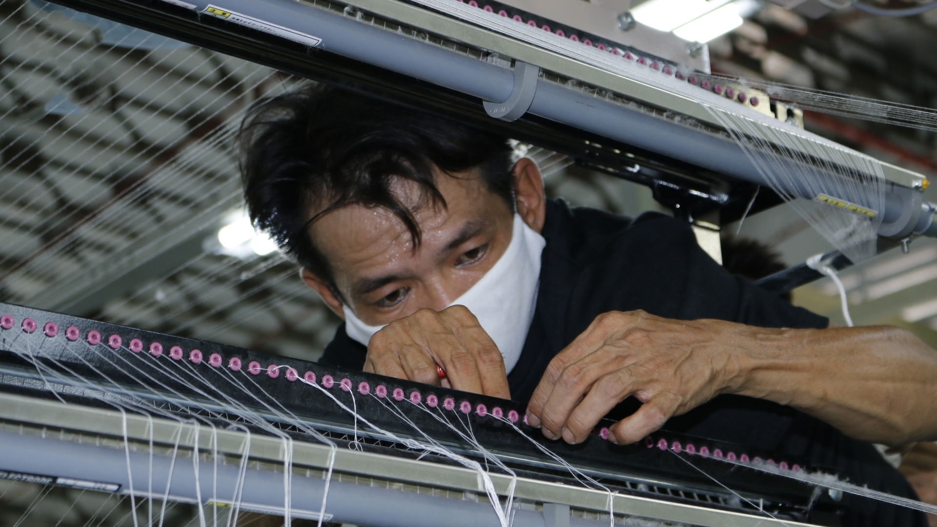 "Tăng giờ làm thêm, thu nhập mỗi tháng của tôi sẽ tăng thêm vài triệu đồng"