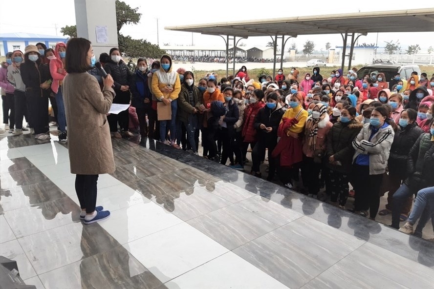 Công nhân được nhận thưởng Tết nhờ sự vào cuộc của công đoàn Công nhân được nhận thưởng Tết nhờ sự vào cuộc của công đoàn