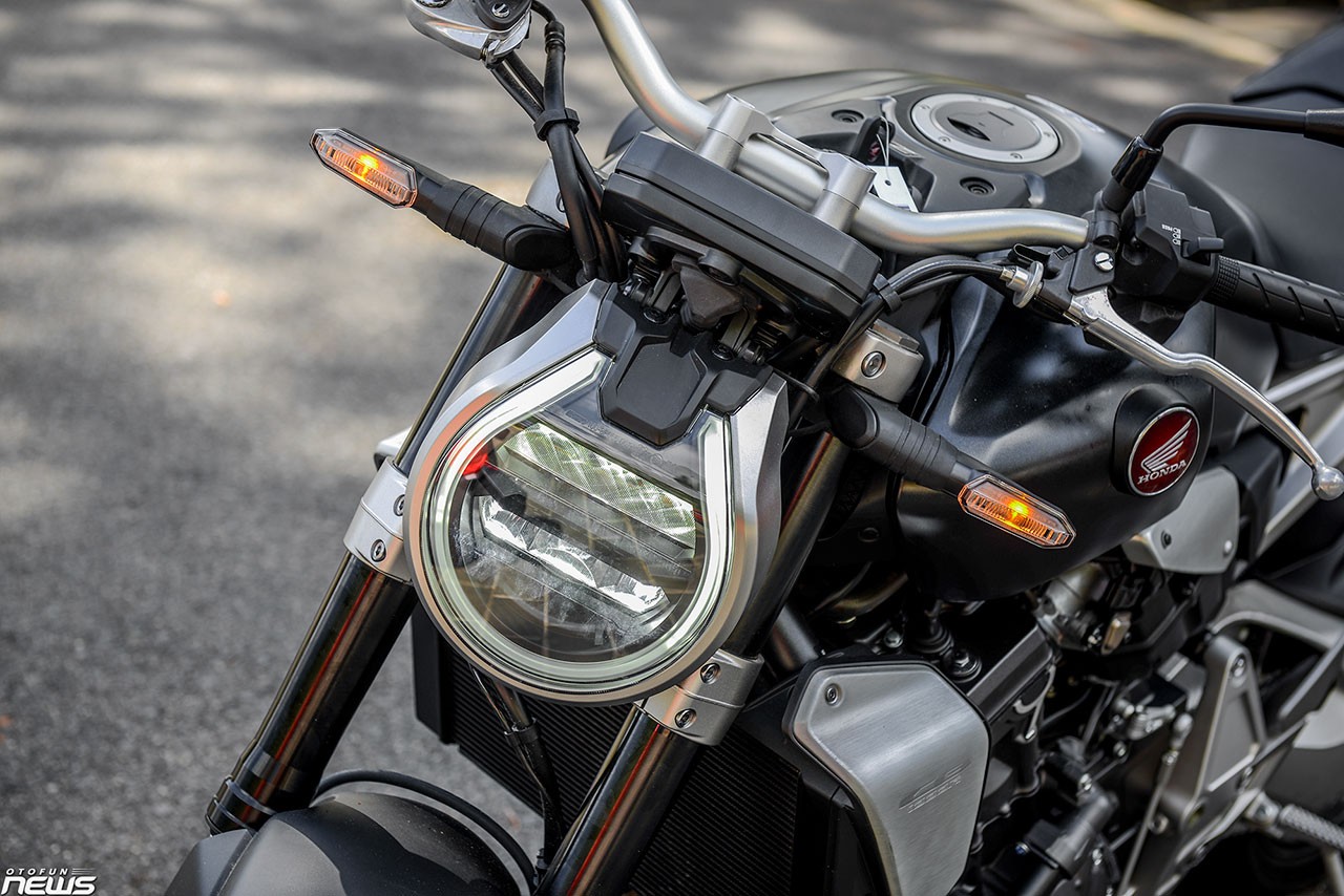 Cận cảnh Honda CB100R 2022 Cận cảnh Honda CB100R 2022