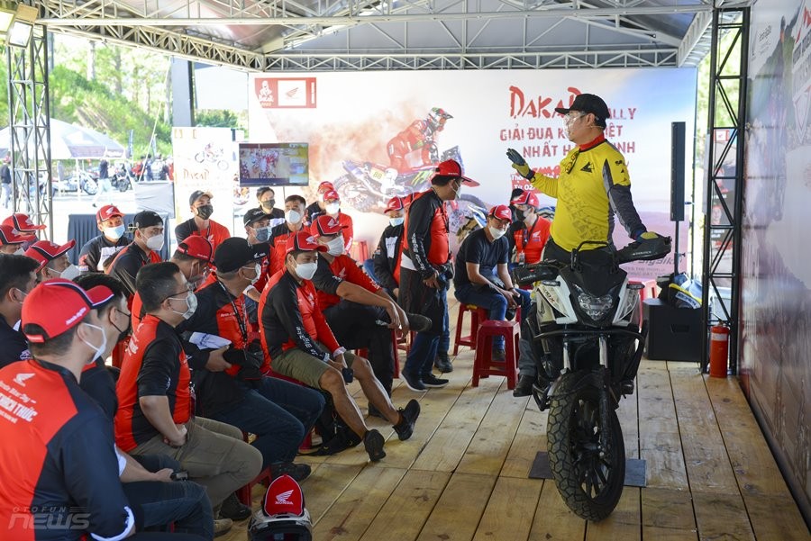 Vượt Covid, gần 300 anh em biker hội tụ tại Honda Biker Day