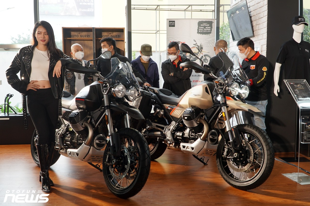 Piaggio khai trương showroom Motoplex đầu tiên tại Hà Nội Piaggio khai trương showroom Motoplex đầu tiên tại Hà Nội