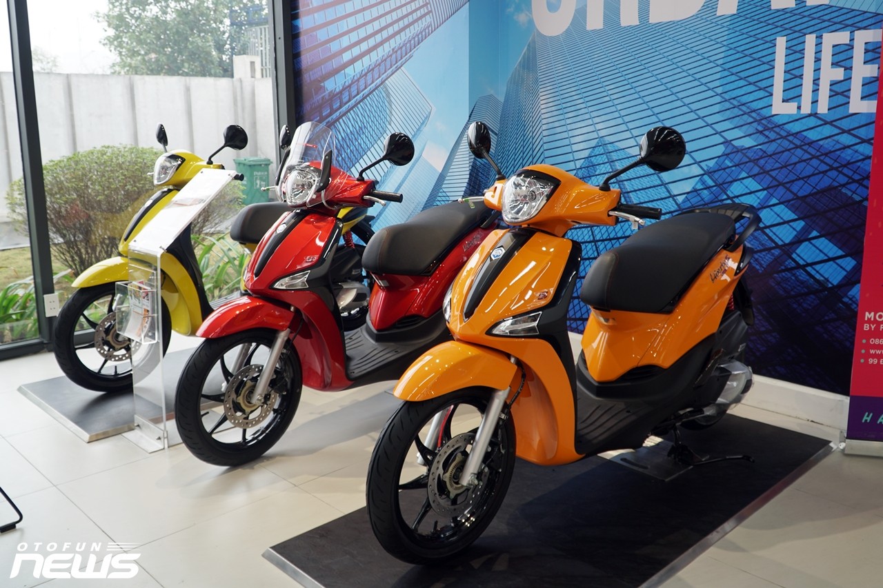 Piaggio khai trương showroom Motoplex đầu tiên tại Hà Nội Piaggio khai trương showroom Motoplex đầu tiên tại Hà Nội