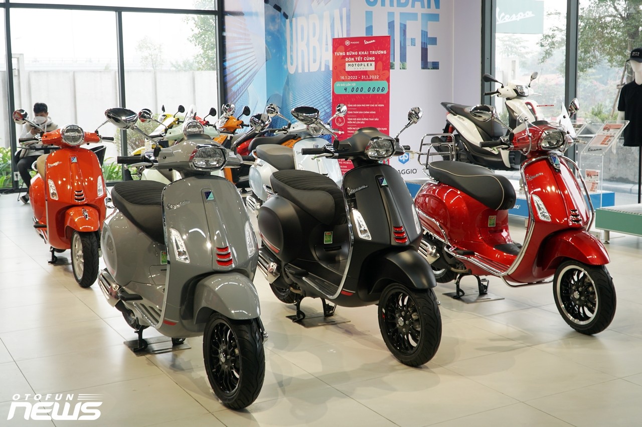 Piaggio khai trương showroom Motoplex đầu tiên tại Hà Nội Piaggio khai trương showroom Motoplex đầu tiên tại Hà Nội