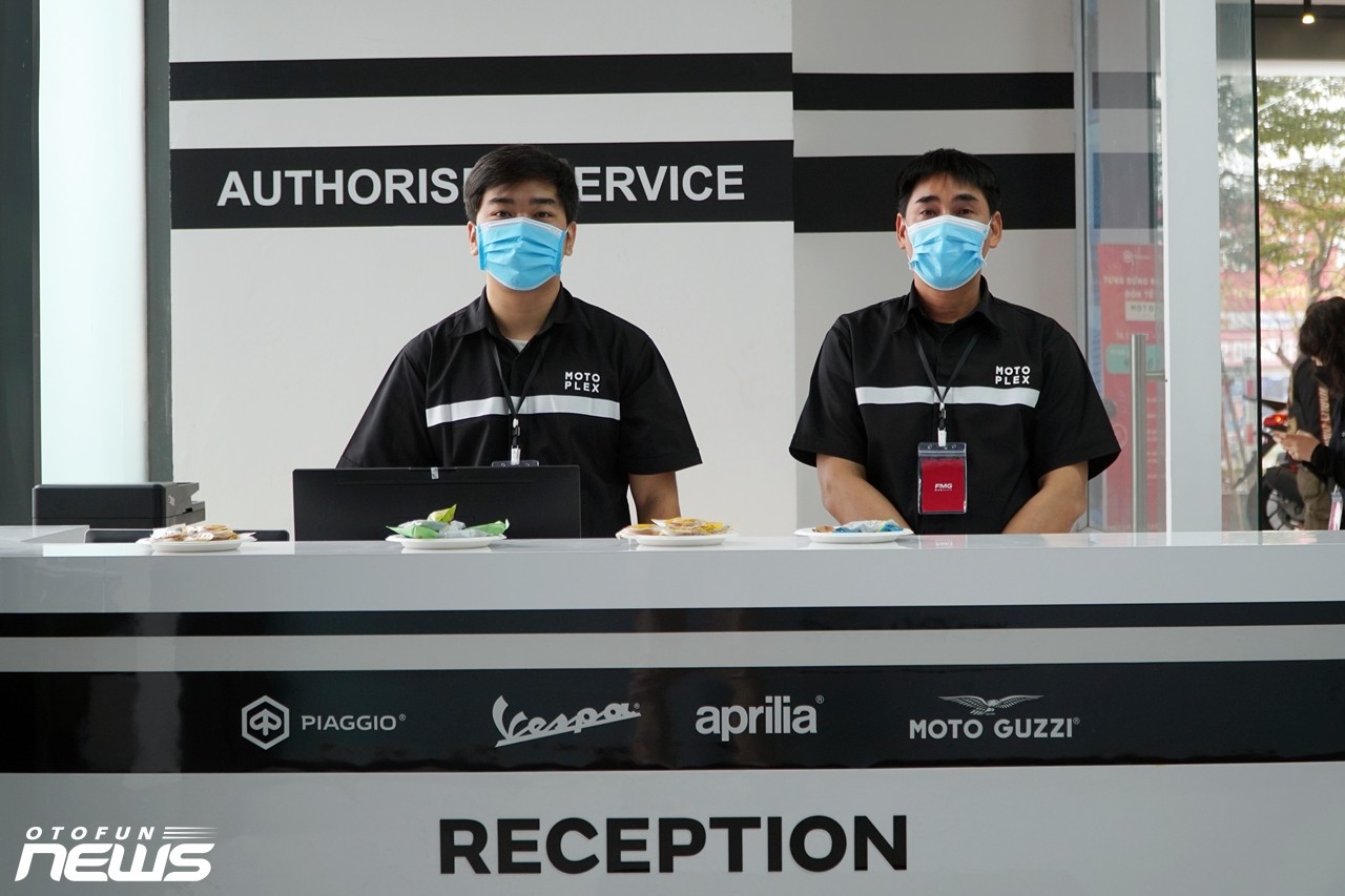 Piaggio khai trương showroom Motoplex đầu tiên tại Hà Nội Piaggio khai trương showroom Motoplex đầu tiên tại Hà Nội