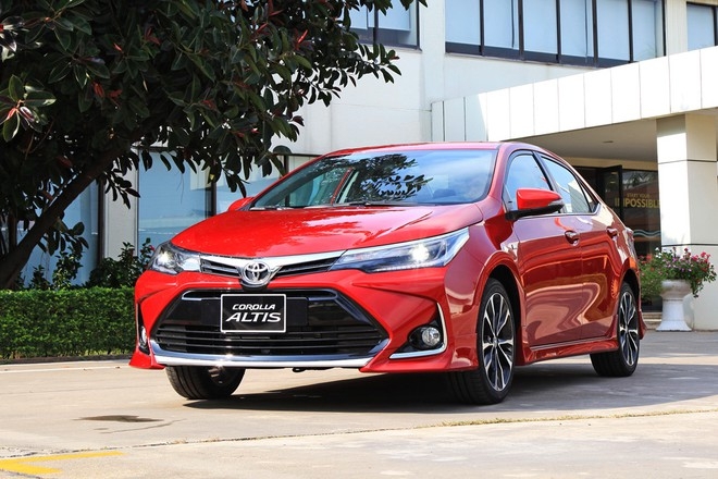 Toyota Corolla Altis giảm giá tới 50 triệu đồng Toyota Corolla Altis giảm giá tới 50 triệu đồng
