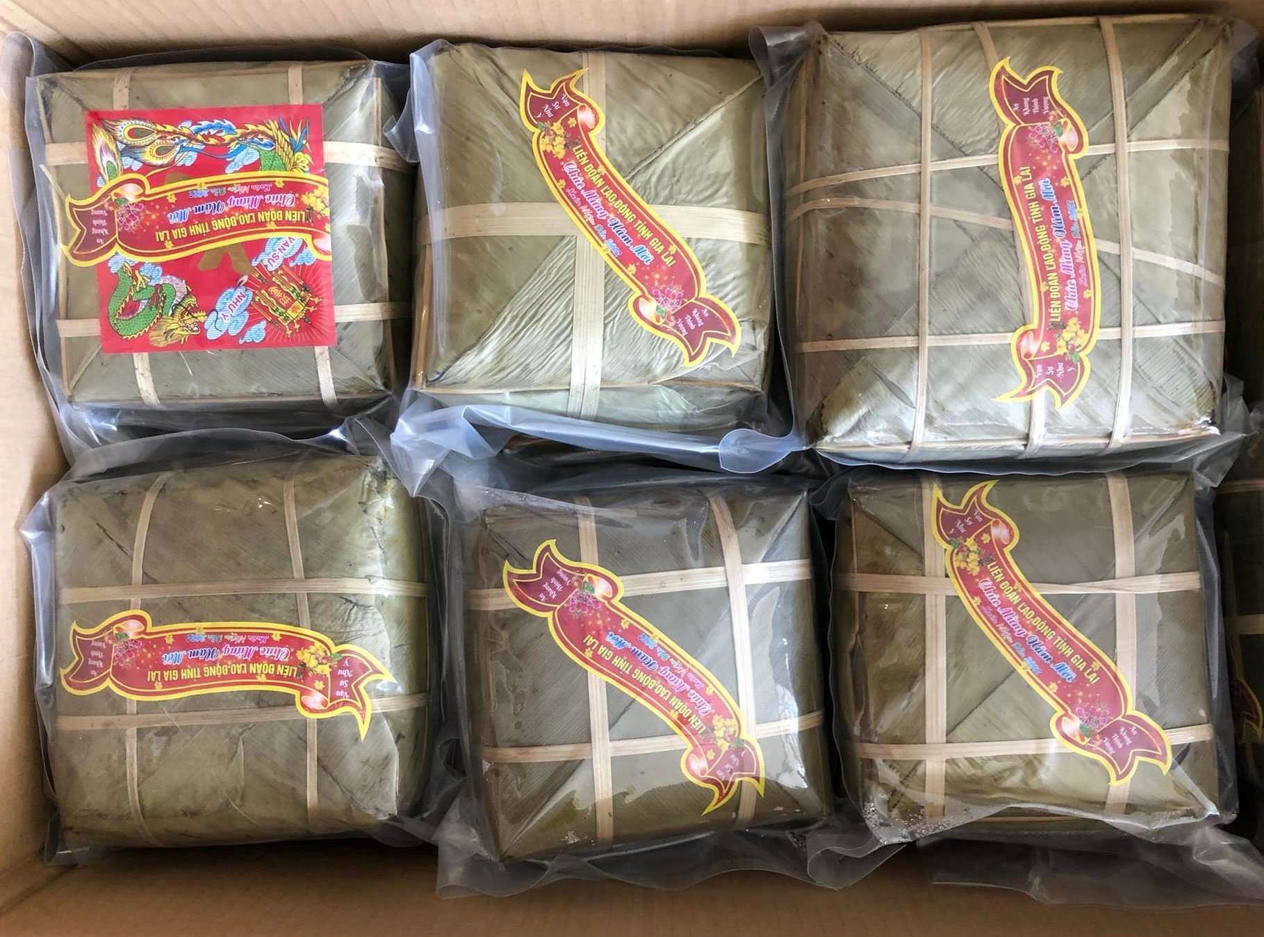 Gia Lai: "Chuyến xe yêu thương" mang Tết đến với đoàn viên, người lao động