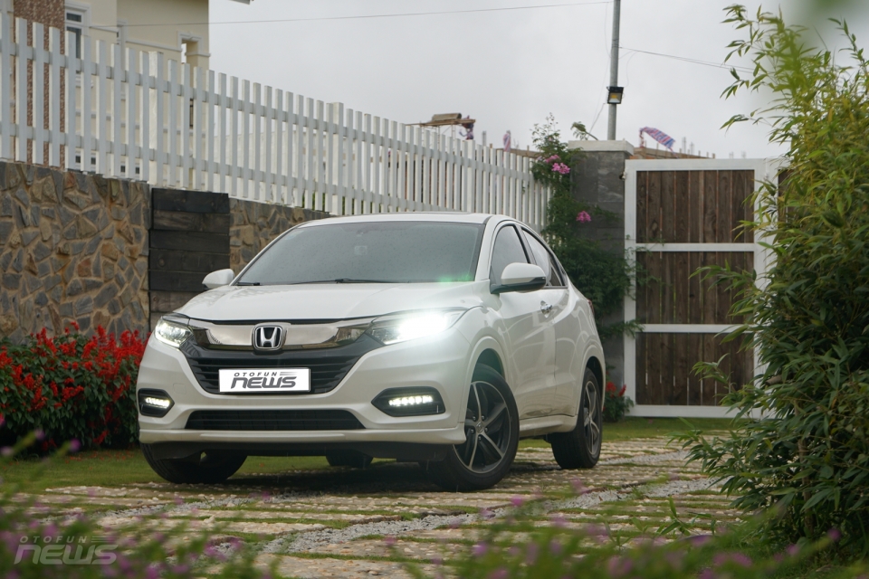 3307-trai-nghiem-honda-hr-v013