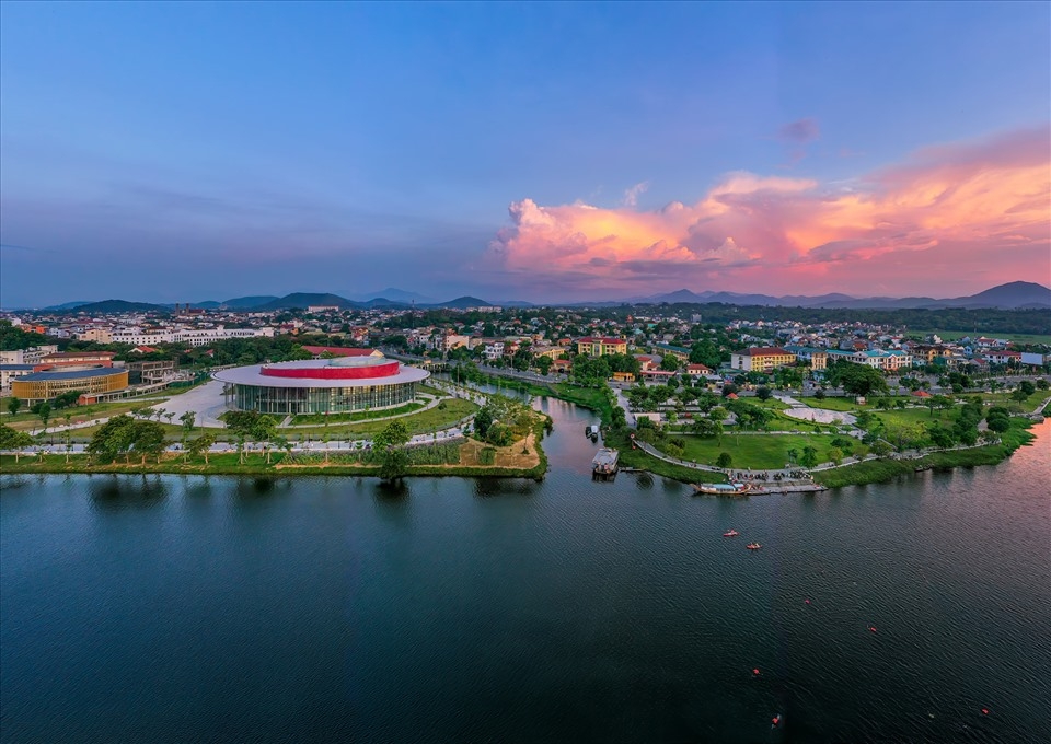 Huế sẽ “cất cánh” bằng nội lực văn hóa