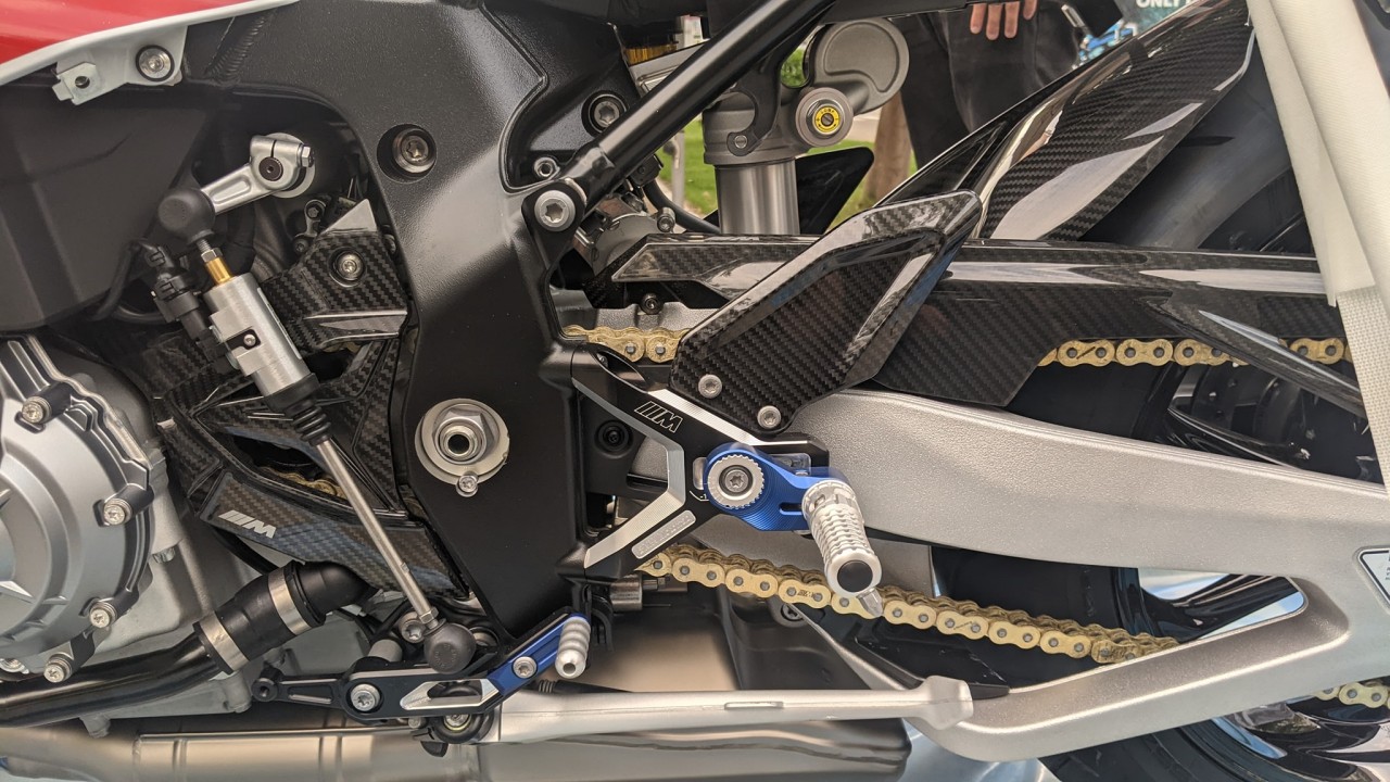 Superbike BMW M 1000 RR giá 1,6 tỷ đồng tại Việt Nam Superbike BMW M 1000 RR giá 1,6 tỷ đồng tại Việt Nam