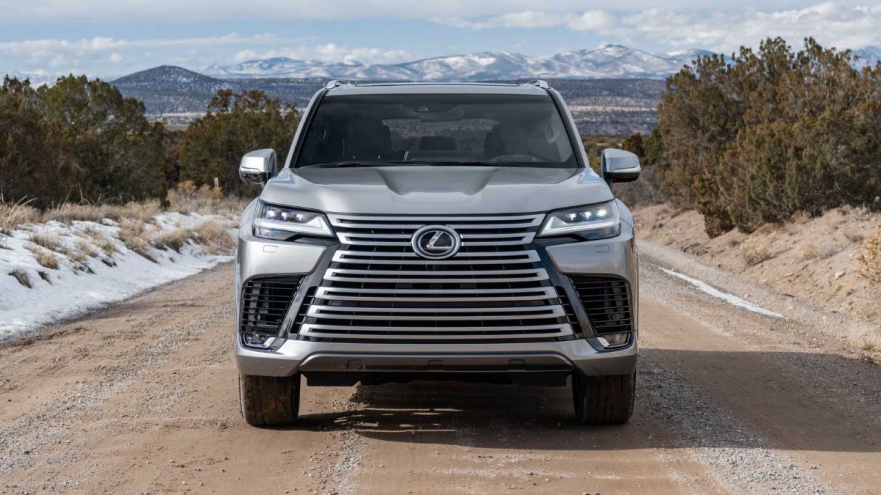 Mua Lexus LX 2022 sẽ phải chờ tới 4 năm