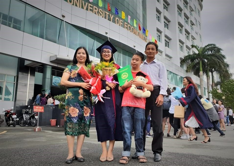 Quảng Nam: Cô giáo vượt qua nghịch cảnh, gìn giữ ‘lửa nghề’ Quảng Nam: Cô giáo vượt qua nghịch cảnh, gìn giữ ‘lửa nghề’