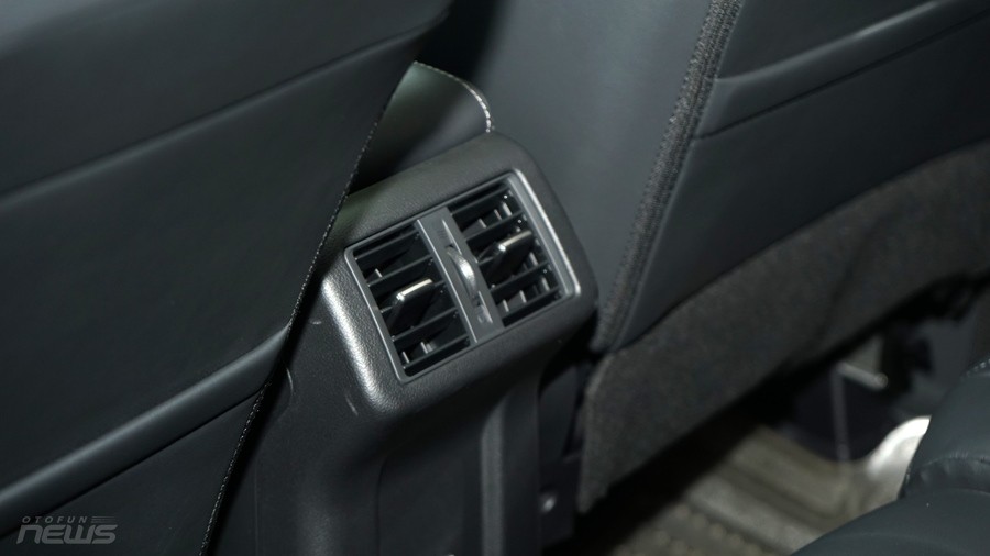 Cận cảnh Mitsubishi Outlander 2022 vừa được ra mắt