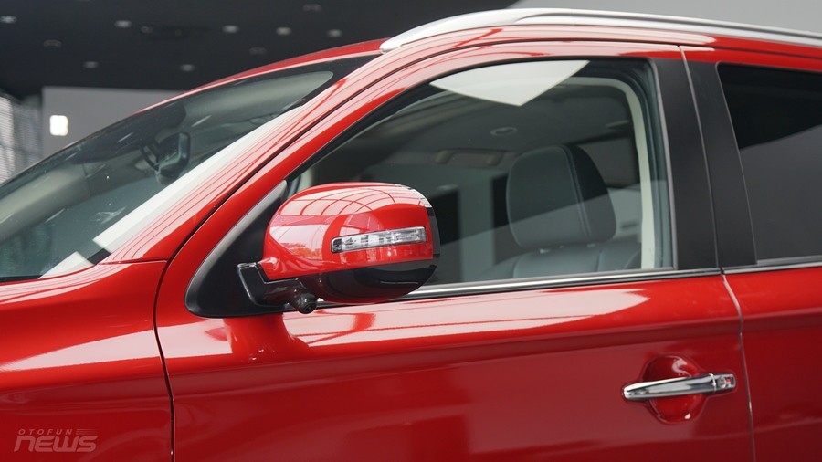 Cận cảnh Mitsubishi Outlander 2022 vừa được ra mắt