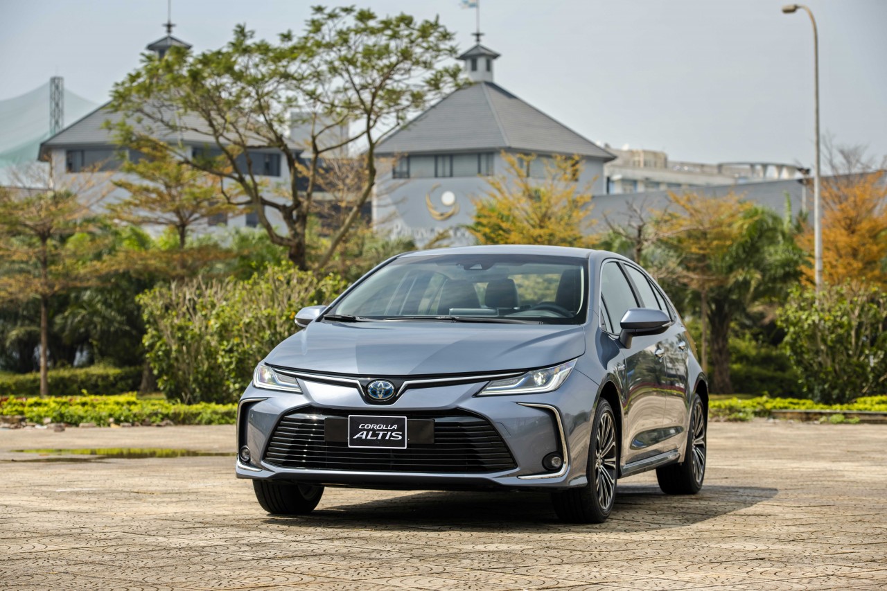 Toyota Corolla Altis 2022 – lột xác toàn diện để chinh phục khách hàng khó tính nhất Toyota Corolla Altis 2022 – lột xác toàn diện để chinh phục khách hàng khó tính nhất