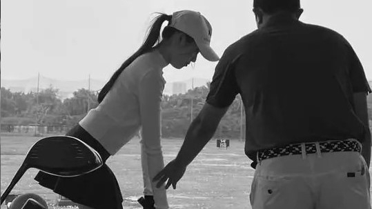 Vào sân golf "săn đại gia"? - Thực tế và góc nhìn