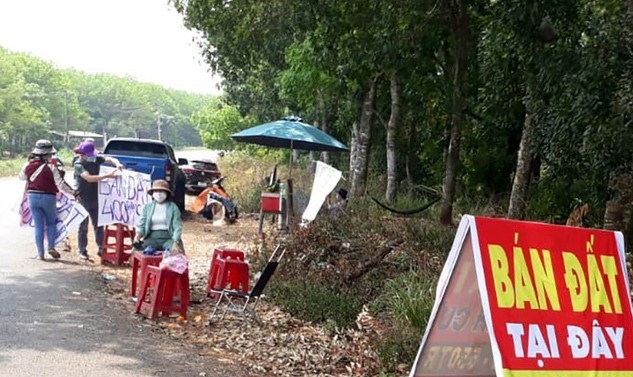 Khi người nông dân cũng hỏi “tiền nhiều để làm gì”!