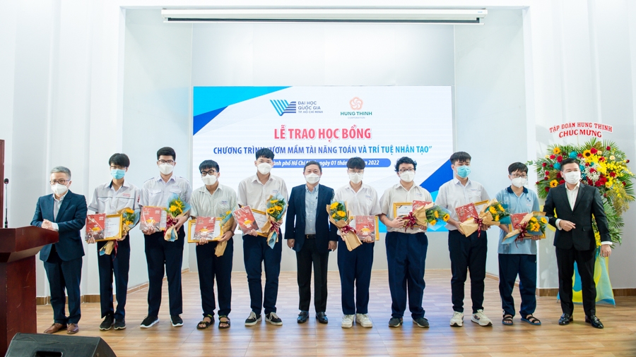 ĐHQG-HCM hợp tác Tập đoàn Hưng Thịnh ĐHQG-HCM hợp tác Tập đoàn Hưng Thịnh