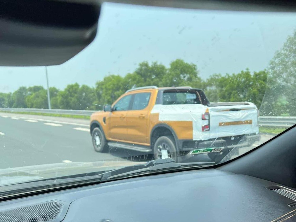 Bắt gặp Ford Ranger 2022 chạy thử tại Việt Nam