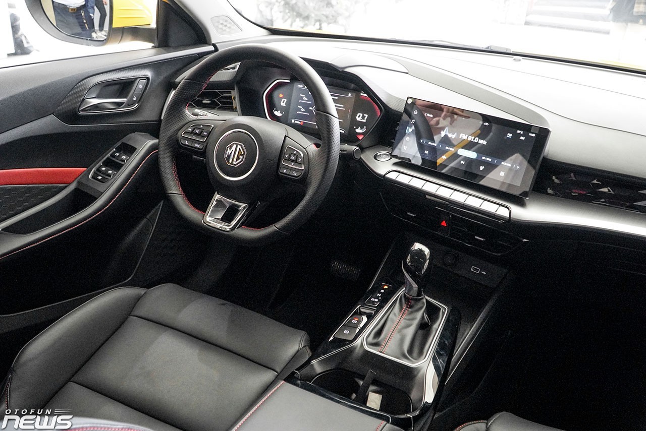 Đánh giá MG5 sedan hạng C nhưng giá hạng B Đánh giá MG5 sedan hạng C nhưng giá hạng B