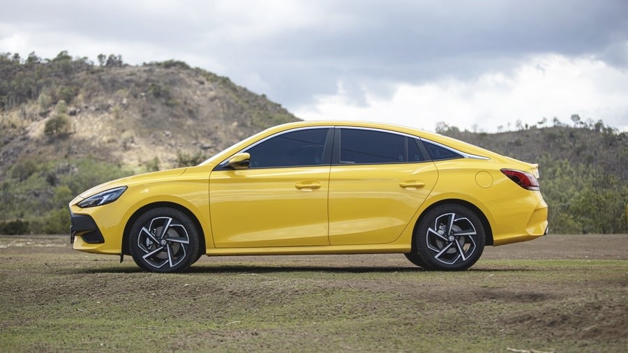 Đánh giá MG5 sedan hạng C nhưng giá hạng B Đánh giá MG5 sedan hạng C nhưng giá hạng B