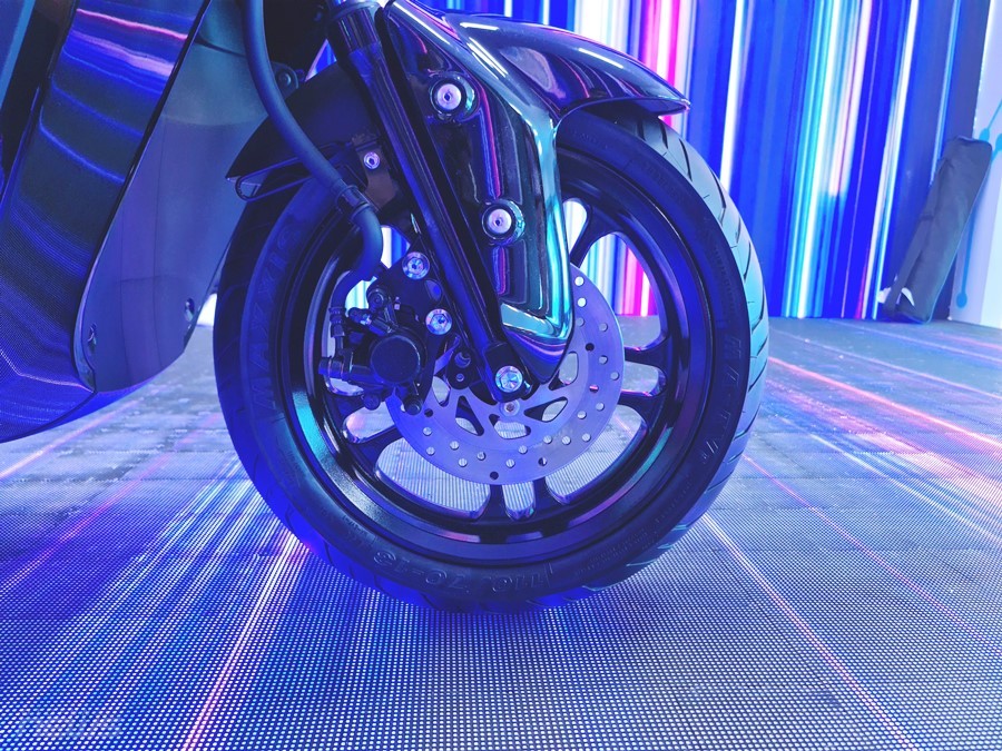 Cận cảnh xeYamaha Neos