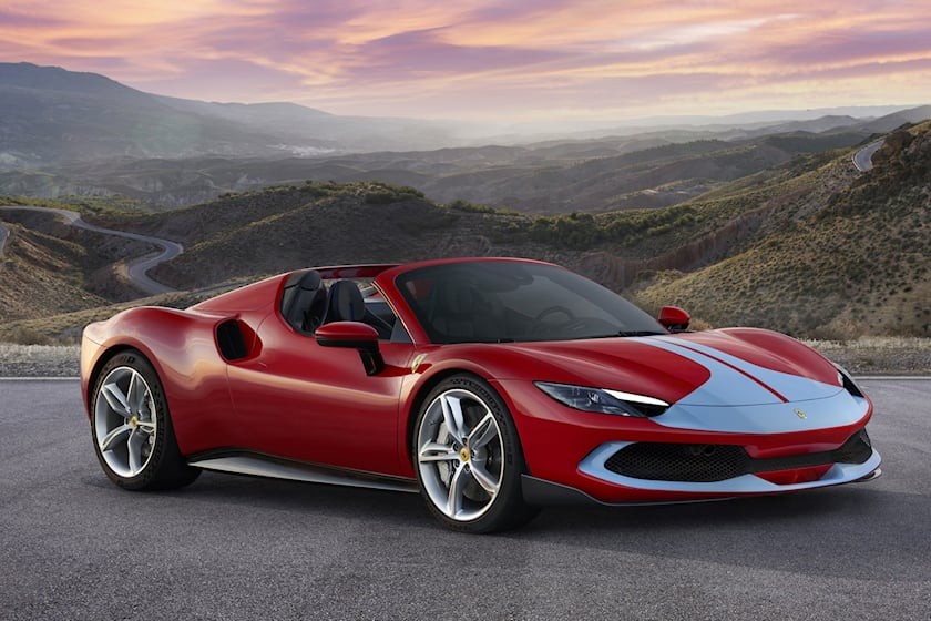 Ferrari 296 GTS: Siêu xe mui trần công suất 819 mã lực Ferrari 296 GTS: Siêu xe mui trần công suất 819 mã lực