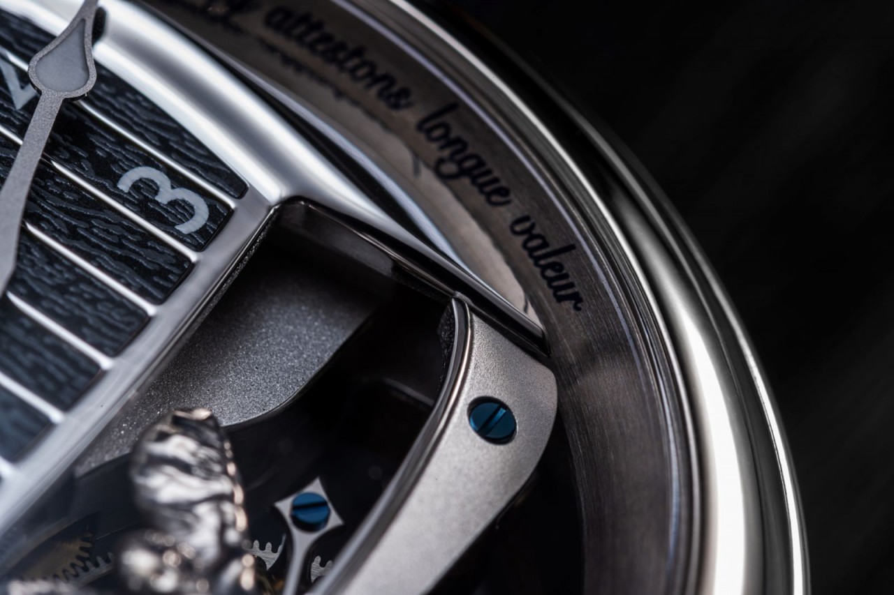 Đồng hồ Bovet 1822 trên chiếc Rolls-Royce Boat Tail xuất hiện tại Việt Nam Đồng hồ Bovet 1822 trên chiếc Rolls-Royce Boat Tail xuất hiện tại Việt Nam