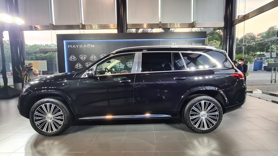 Mercedes Maybach GLS480 giá 8,399 tỷ đồng tại Việt Nam