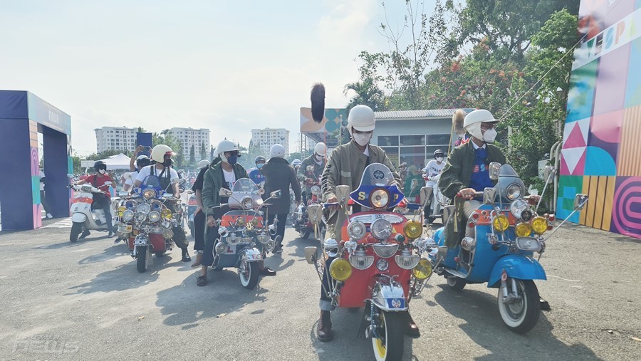 Hơn 1000 xe Vespa tụ hội tại Vespa Day 2022 Hơn 1000 xe Vespa tụ hội tại Vespa Day 2022