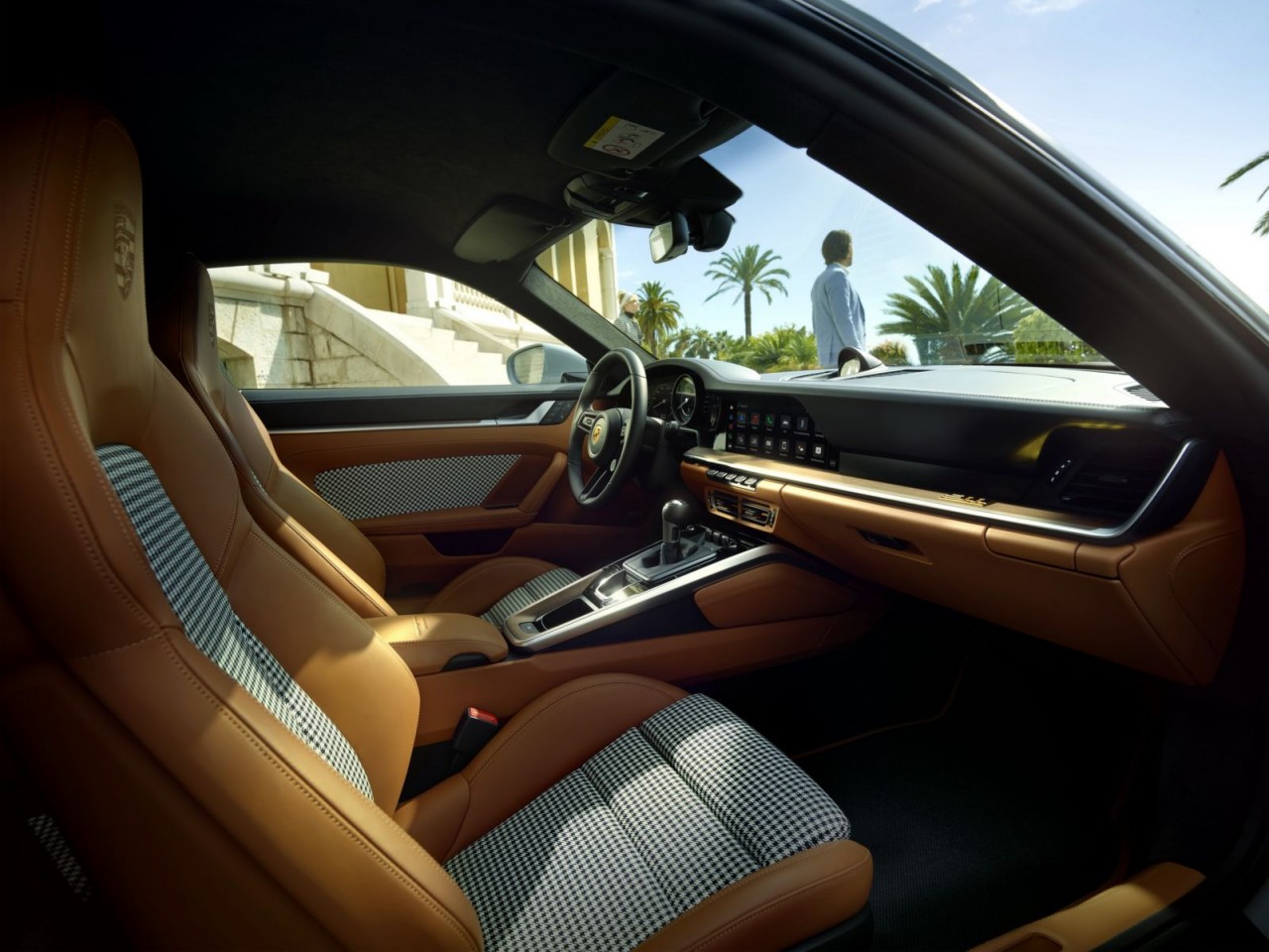 Porsche ra mắt 911 Sport Classic 2023 sử dụng hộp số sàn Porsche ra mắt 911 Sport Classic 2023 sử dụng hộp số sàn