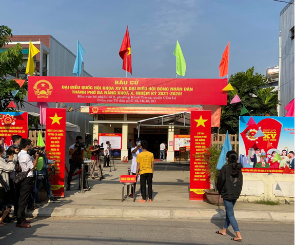 Lần đầu tiên Đà Nẵng tiếp xúc cử tri, vận động bầu cử trực tuyến