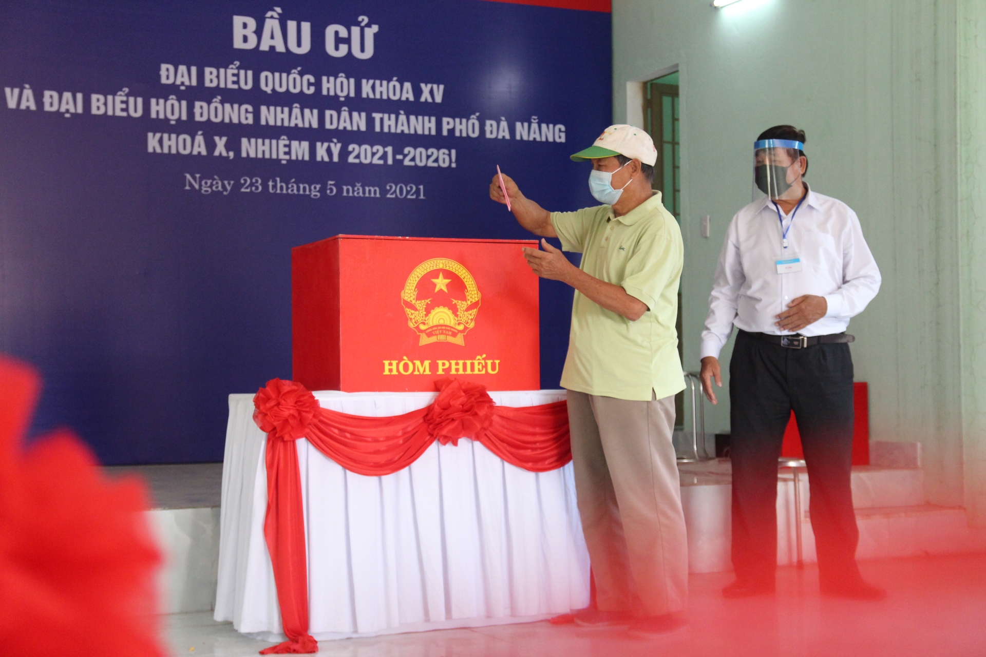 Lần đầu tiên Đà Nẵng tiếp xúc cử tri, vận động bầu cử trực tuyến