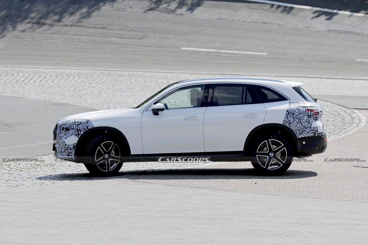 Lộ diện Mercedes GLC 2023 trên đường thử Lộ diện Mercedes GLC 2023 trên đường thử
