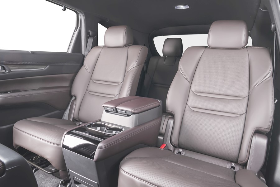 Thaco ra mắt Mazda CX8 mới, có thêm phiên bản 6 chỗ ngồi Thaco ra mắt Mazda CX8 mới, có thêm phiên bản 6 chỗ ngồi