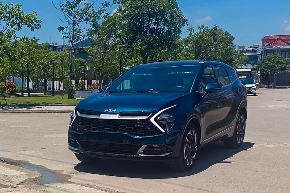 Kia Sportage bất ngờ chạy thử trên đường tại Việt Nam, ngày ra mắt không còn xa Kia Sportage bất ngờ chạy thử trên đường tại Việt Nam, ngày ra mắt không còn xa