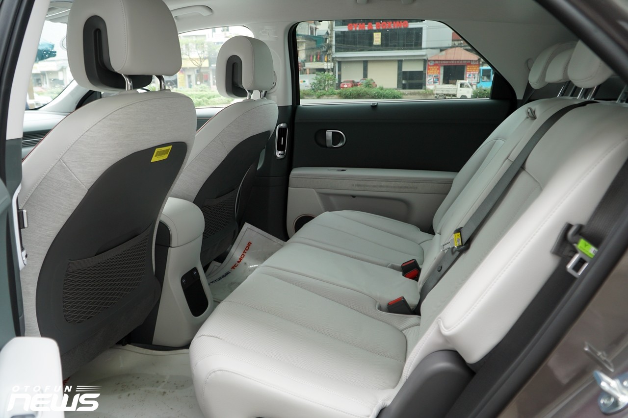 Hình thực tế xe điện Hyundai Ioniq 5 tại đại lý Hình thực tế xe điện Hyundai Ioniq 5 tại đại lý